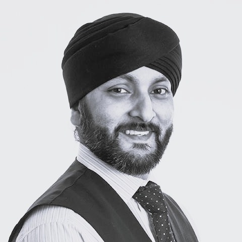 Gurdeep Bansal, Ophthalmic Director in our Redditch store