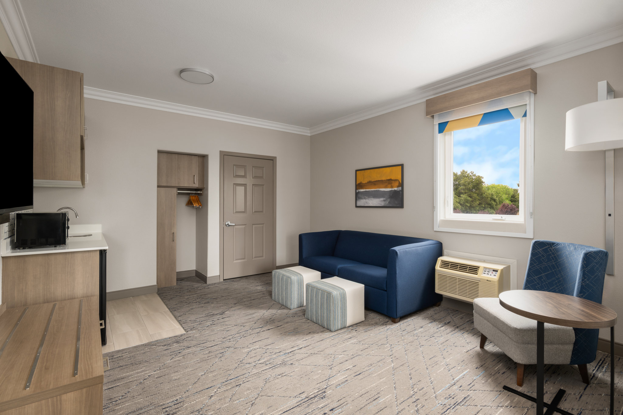 Holiday Inn Express & Suites Paso Robles by IHG Image
