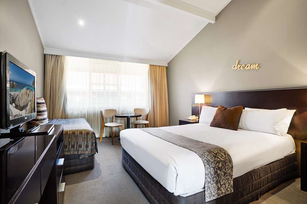 Images Best Western Sanctuary Inn