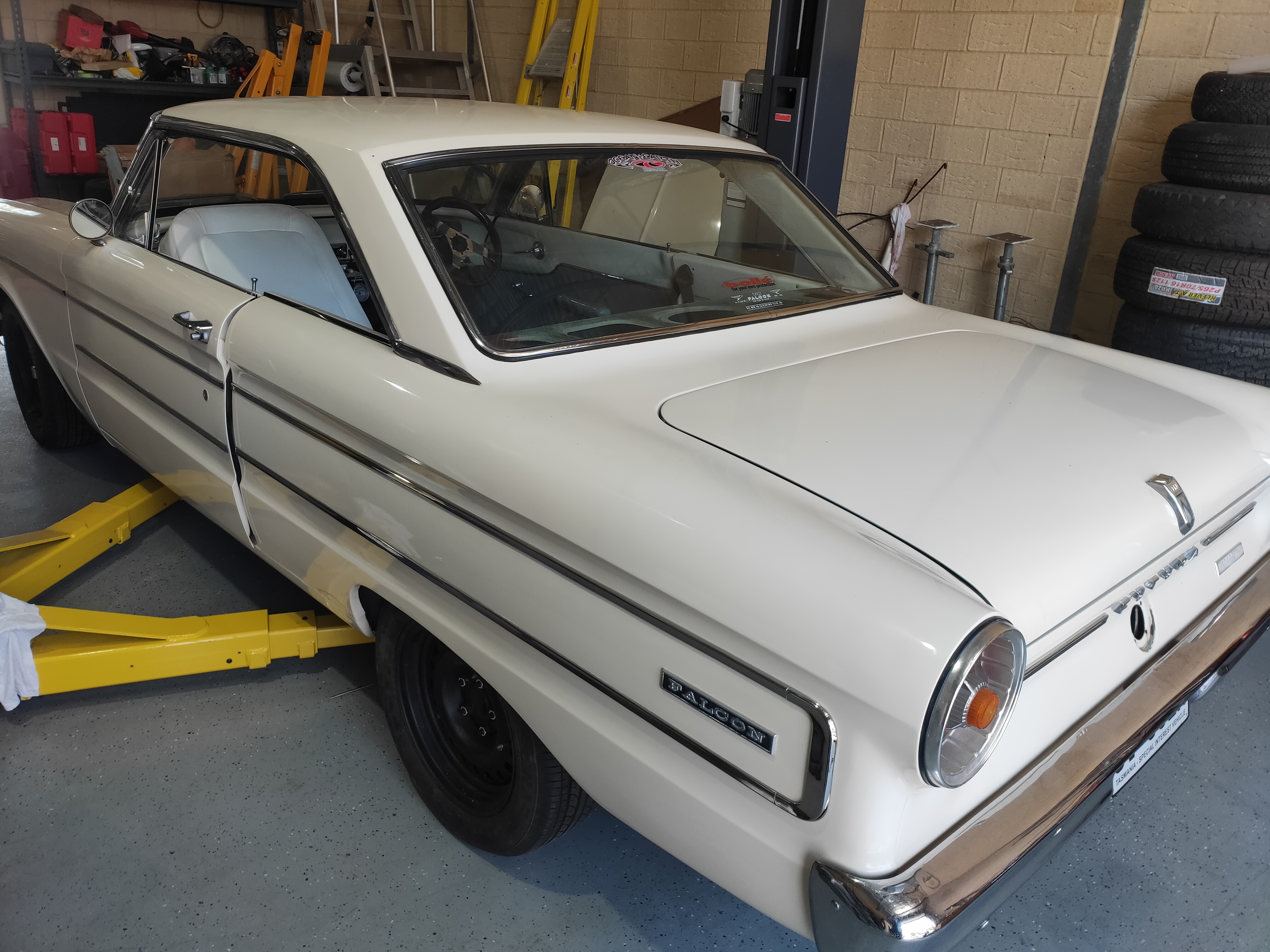 Images West Coast Windscreens