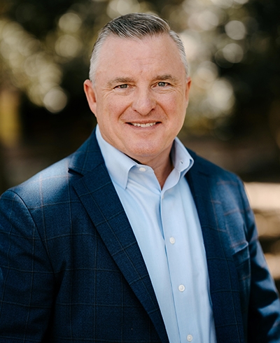 Images Thomas Ballard - Financial Advisor, Ameriprise Financial Services, LLC