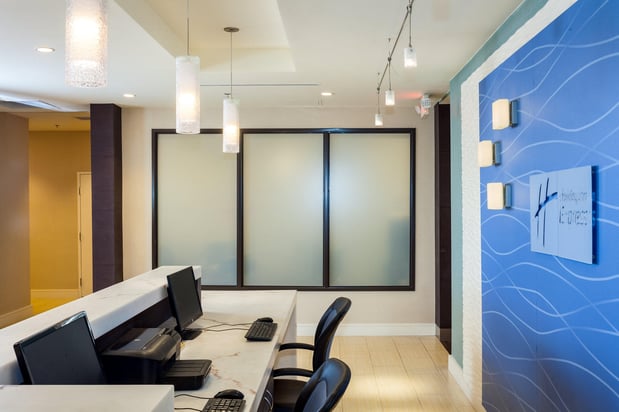 Images Holiday Inn Express at Monterey Bay by IHG