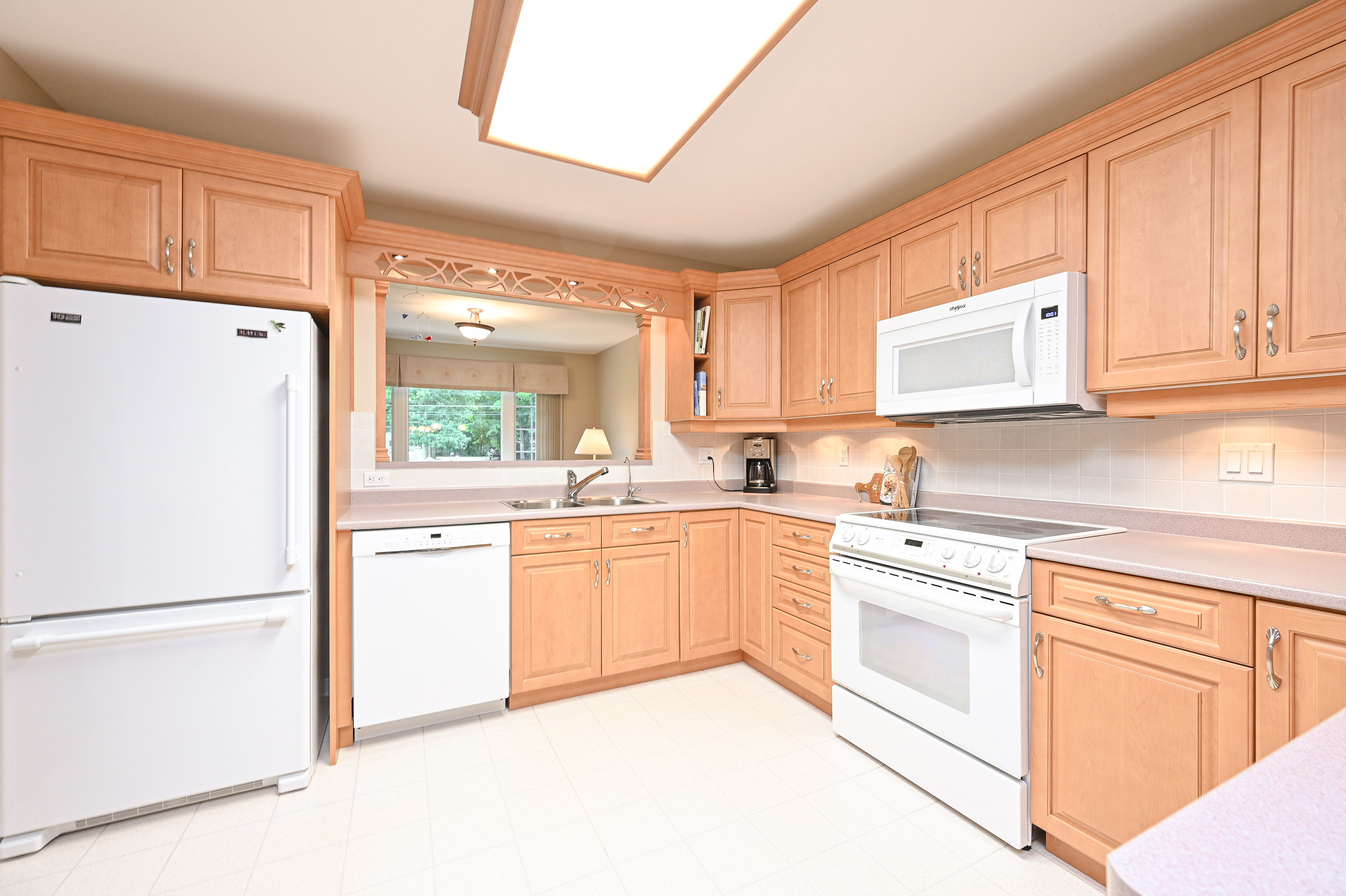 Images Leif Olson - Ottawa Real Estate Agent - Hamre Team RE/MAX Affiliates