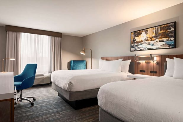 Images Hilton Garden Inn Milwaukee Brookfield Conference Center