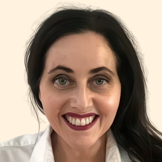 Images Stephanie Danial, Counselor