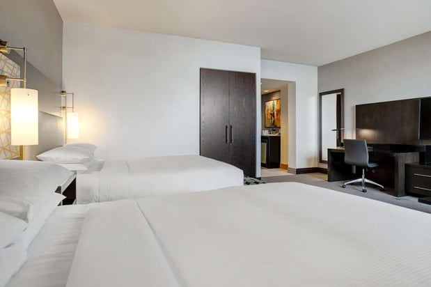 Images Hilton Dallas/Plano Granite Park