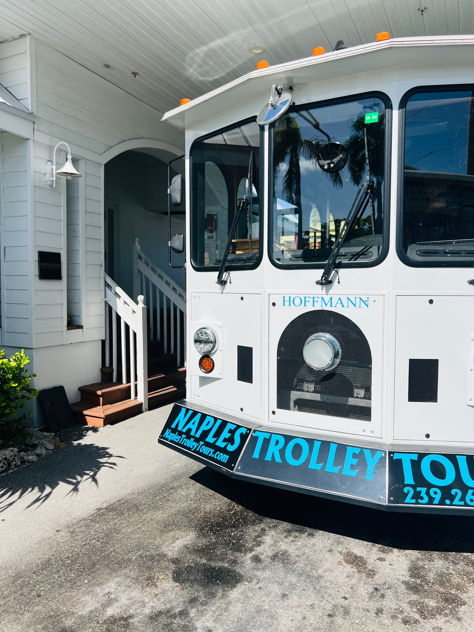 Naples Trolley Tours Image