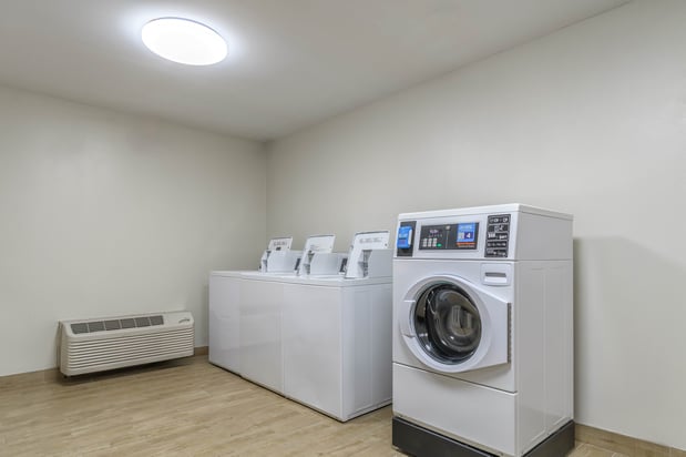 Images Candlewood Suites Southfield - Detroit by IHG