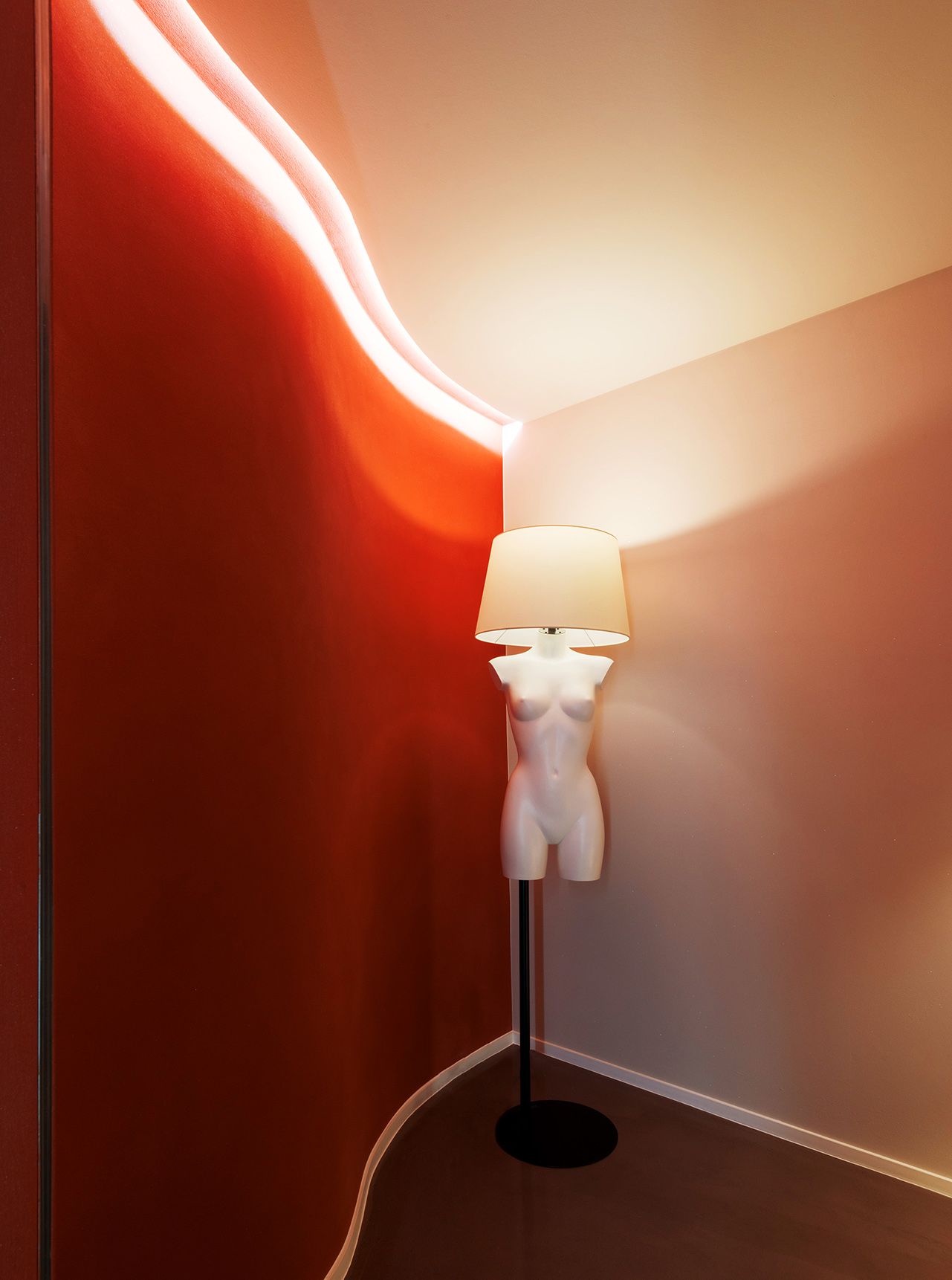 Uwe Walter Malerhandwerk GmbH, Meinbergstraße 69 in Dortmund