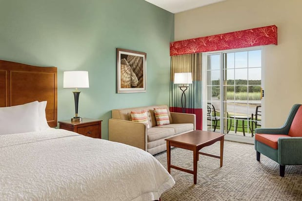 Images Hampton Inn & Suites Outer Banks/ Corolla