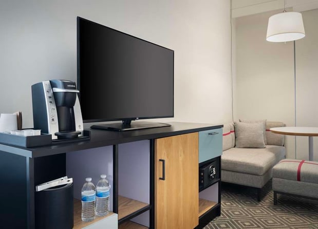 Images Freepoint Hotel Cambridge, Tapestry Collection by Hilton