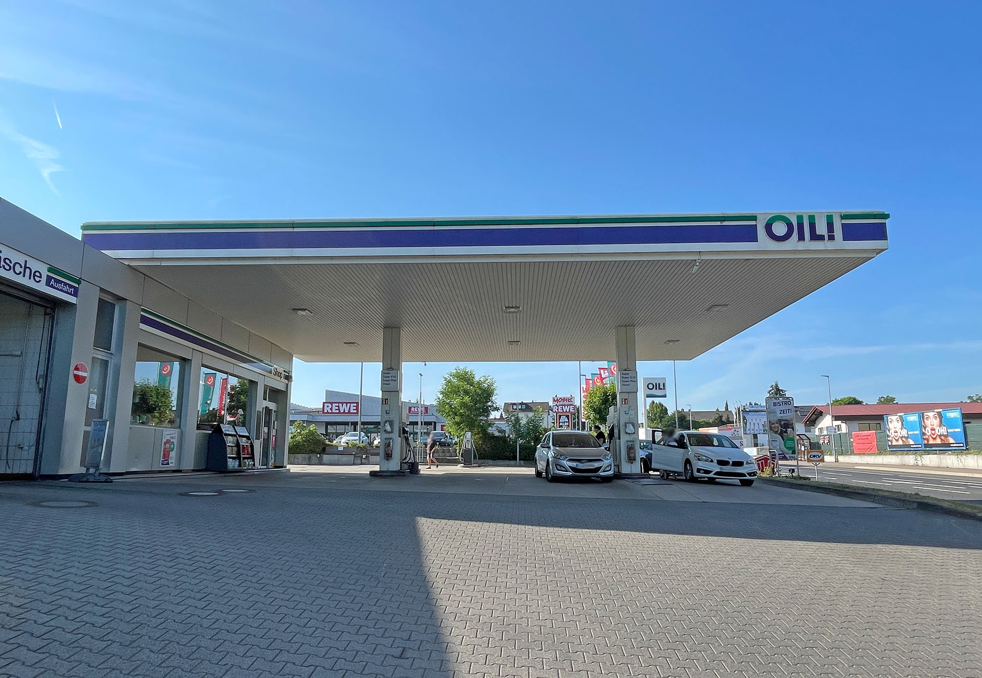 Bild 3 OIL! Tankstelle in Sulzbach