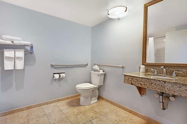 Images Best Western Hartford Hotel & Suites