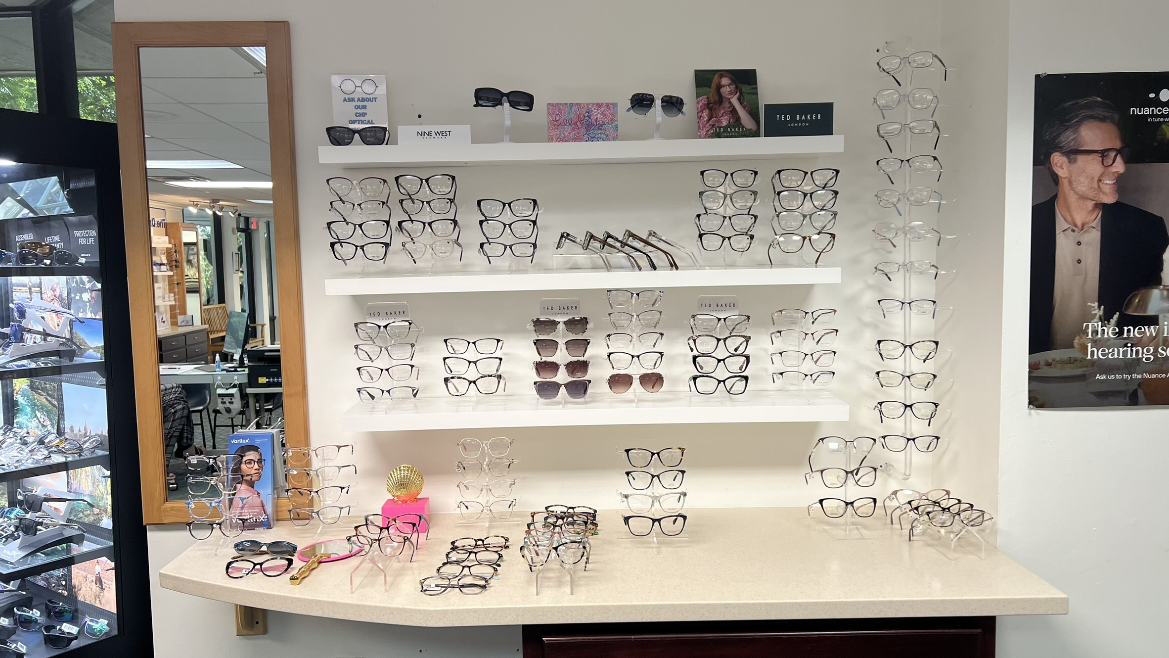 Eyeglass frame display