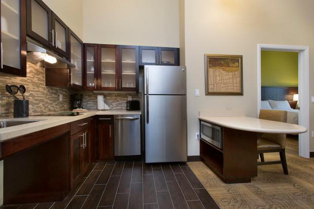 Images Staybridge Suites Orlando at Seaworld by IHG
