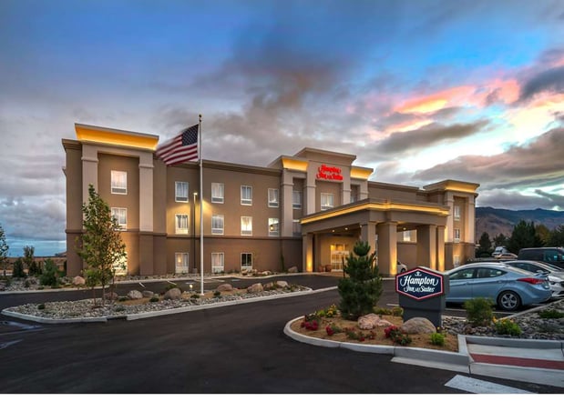 Images Hampton Inn & Suites Reno West