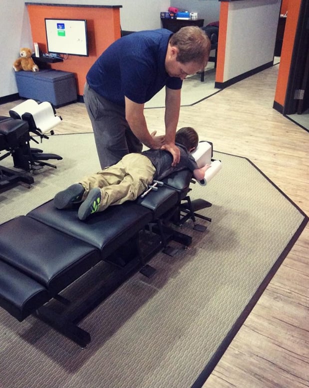 Images 100% Chiropractic - Broomfield