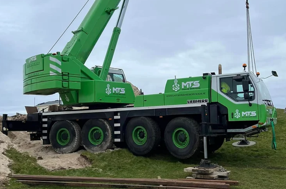 Contract Crane Lifts