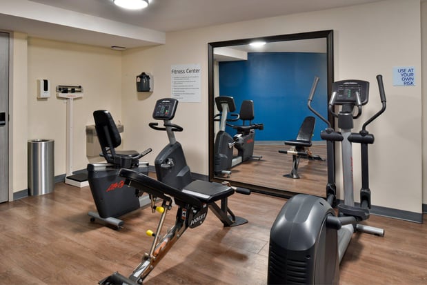 Images Holiday Inn Express Winston-Salem Medical Ctr Area by IHG