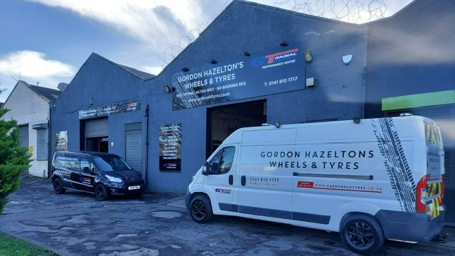 Images Gordon Hazelton Wheels & Tyres
