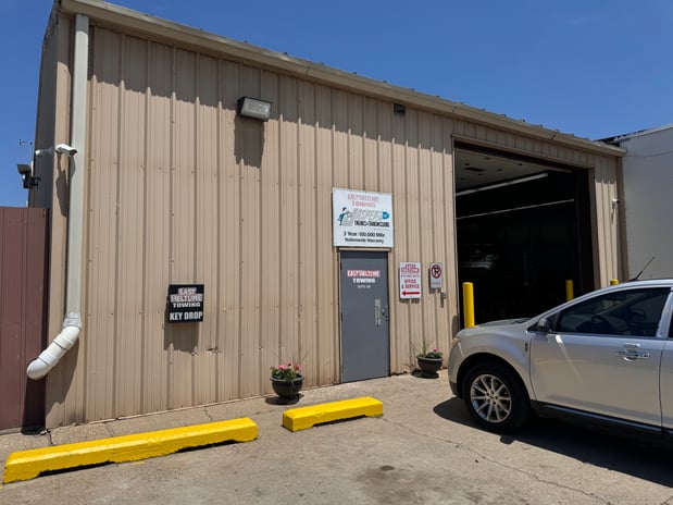 Images East Beltline Auto Repair Shop