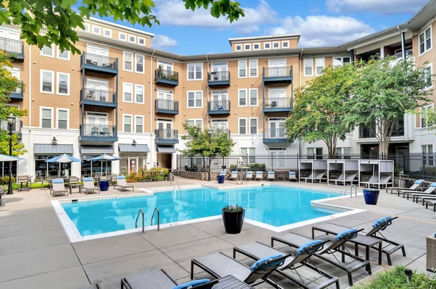 Images Camden Monument Place Apartments