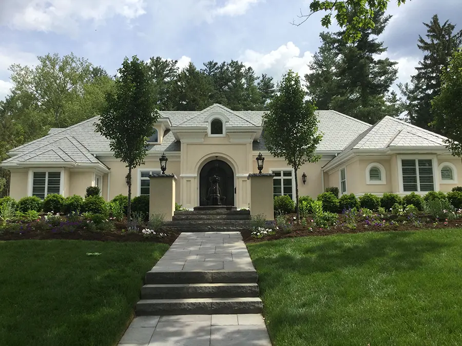 Middle Creek Roofing Image