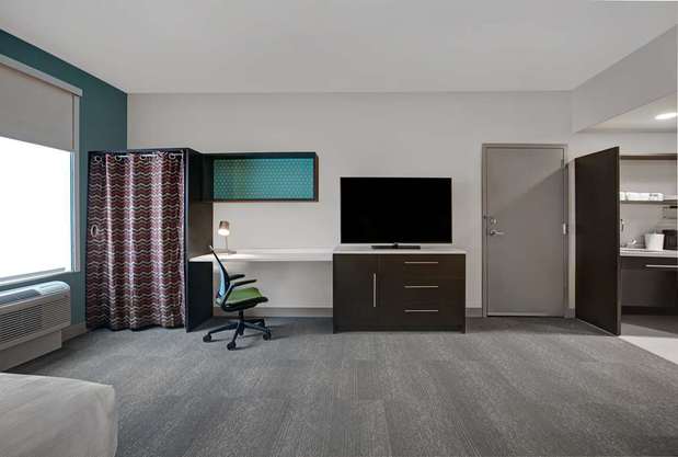 Images Home2 Suites by Hilton Milwaukee Downtown