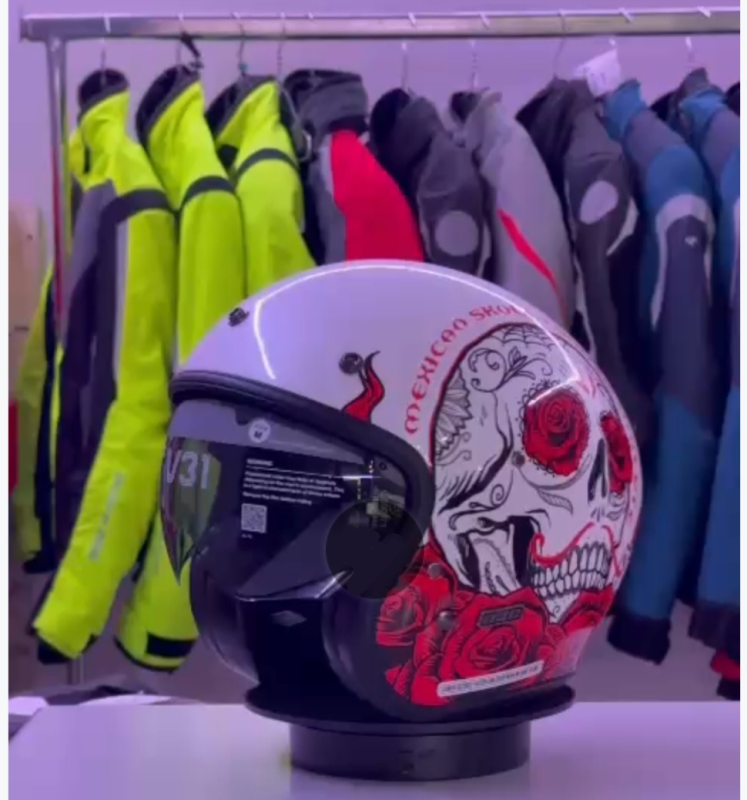 Images Motoshop Caschi e Abbigliamento Moto Bergamo