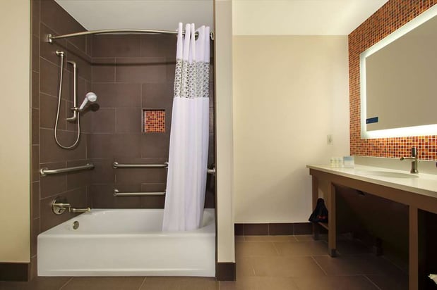 Images Hampton Inn & Suites Columbus-Downtown