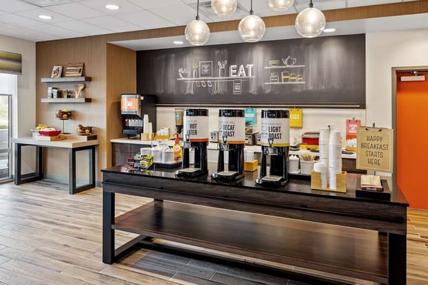 Images Hampton Inn Suites Cincinnati West