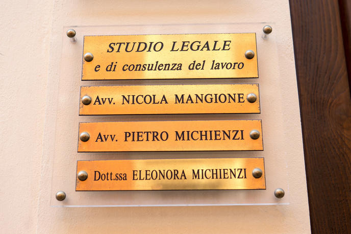 Images Studio Legale Avv. Nicola Mangione - D.ssa Lisa Lombardi Commercialista