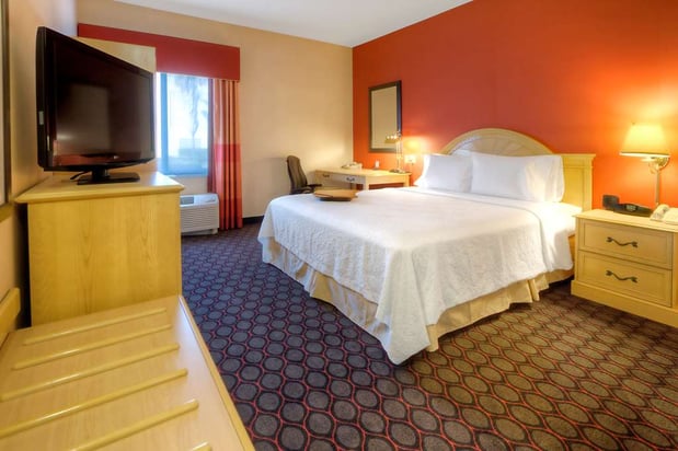 Images Hampton Inn Fremont