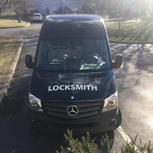 Images 24/7 Emergency Locksmith