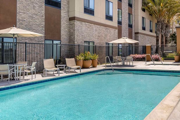 Images Hilton Garden Inn Los Angeles/Redondo Beach