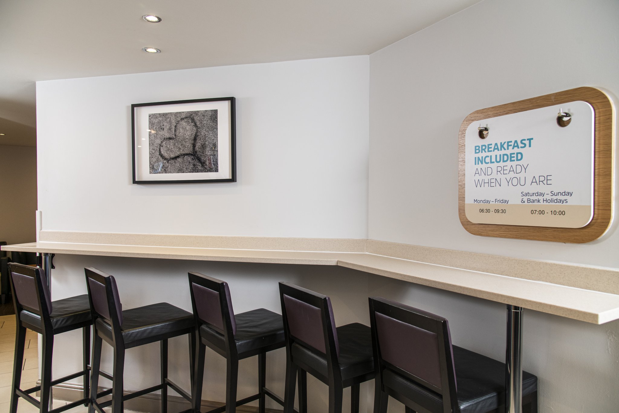 Images Holiday Inn Express Stirling by IHG