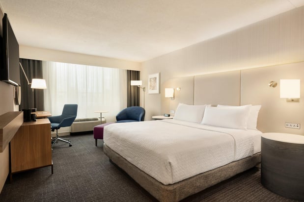 Images Crowne Plaza Philadelphia - King of Prussia by IHG