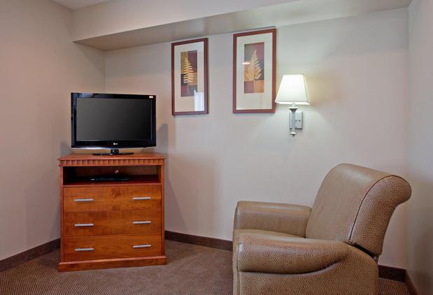 Images Candlewood Suites LAX Hawthorne, an IHG Hotel