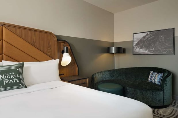 Images Hotel Nickel Plate Fishers, Tapestry Collection by Hilton