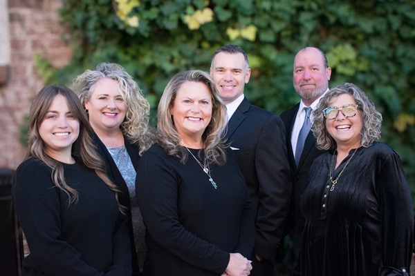 Images Donna Pollard: Allstate Insurance