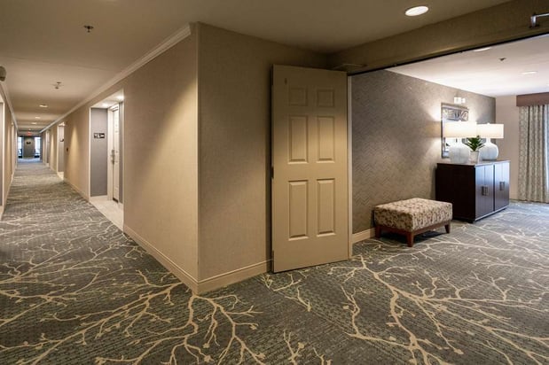 Images Hampton Inn & Suites Nashville-Green Hills