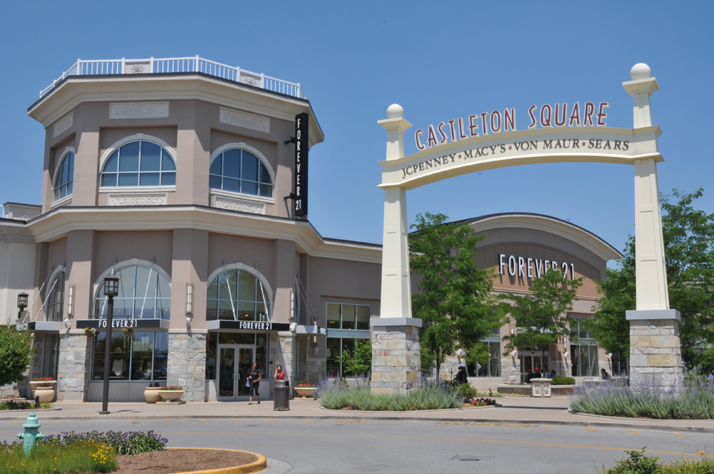 The main mall entrance