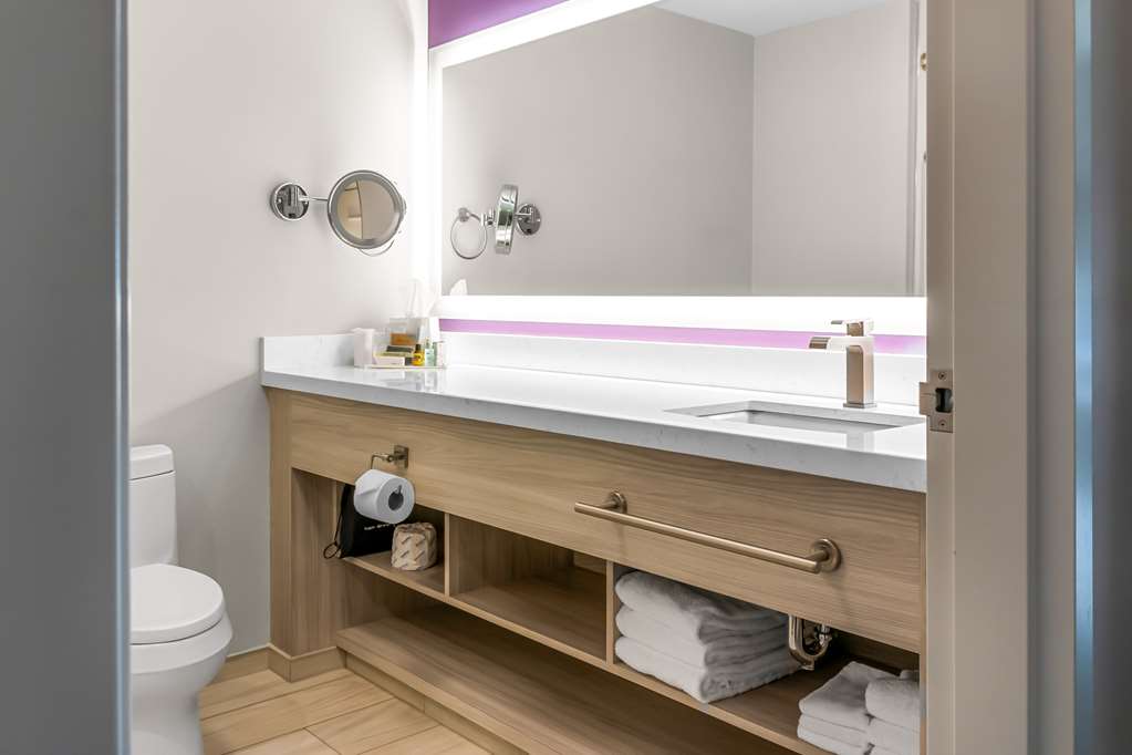 Images Best Western Premier Winnipeg East