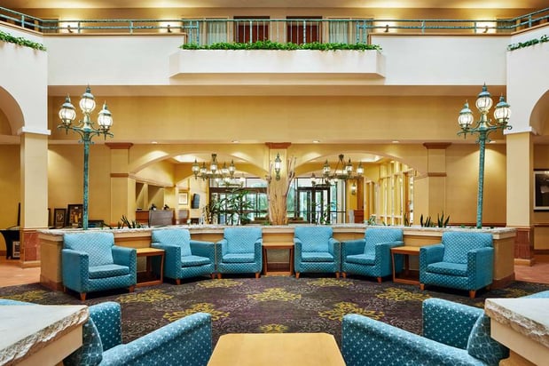 Images Embassy Suites by Hilton Greensboro Airport