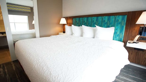 Images Hampton Inn & Suites St. Clairsville