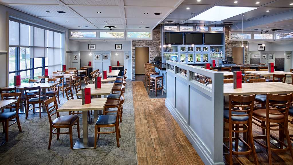 Images Best Western Plus Guildwood Inn