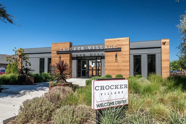 Images Crocker Village – Single Family Homes