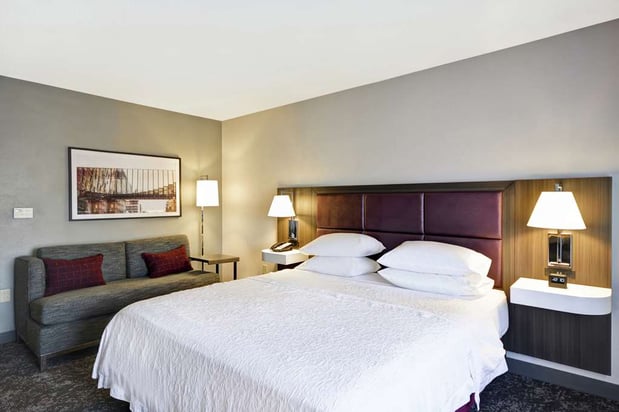 Images Hampton Inn & Suites Columbus-Easton Area