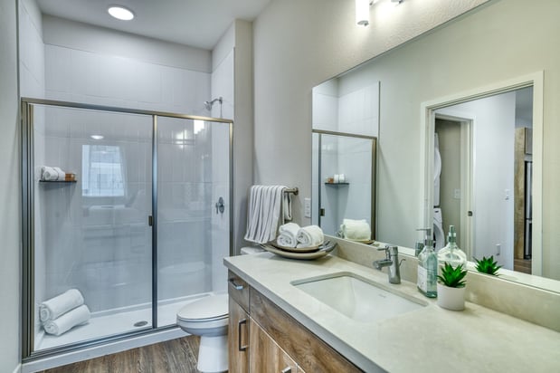 Images MAA Central Ave