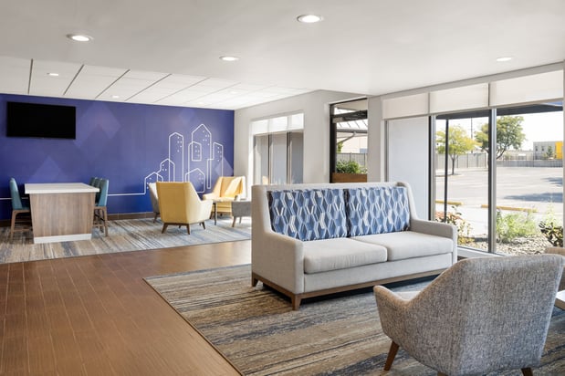 Images Holiday Inn Express Denver Central - North by IHG